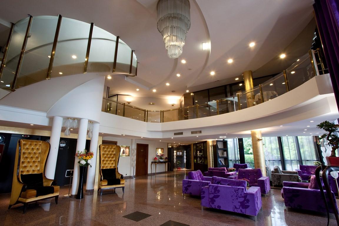 Hotel Palladia Тулуза Экстерьер фото